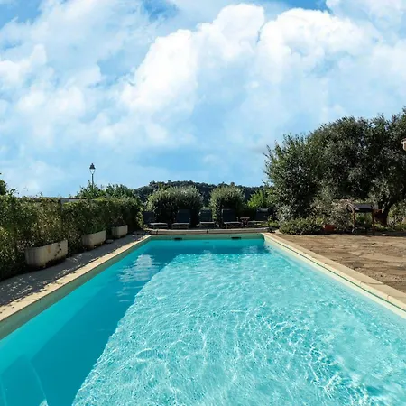 House In The South Of France With Private Pool