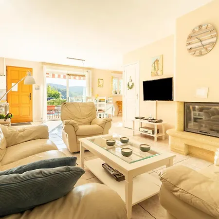 House In The South Of France With Private Pool Вилла *