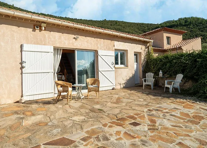 House In The South Of France With Private Pool Villa